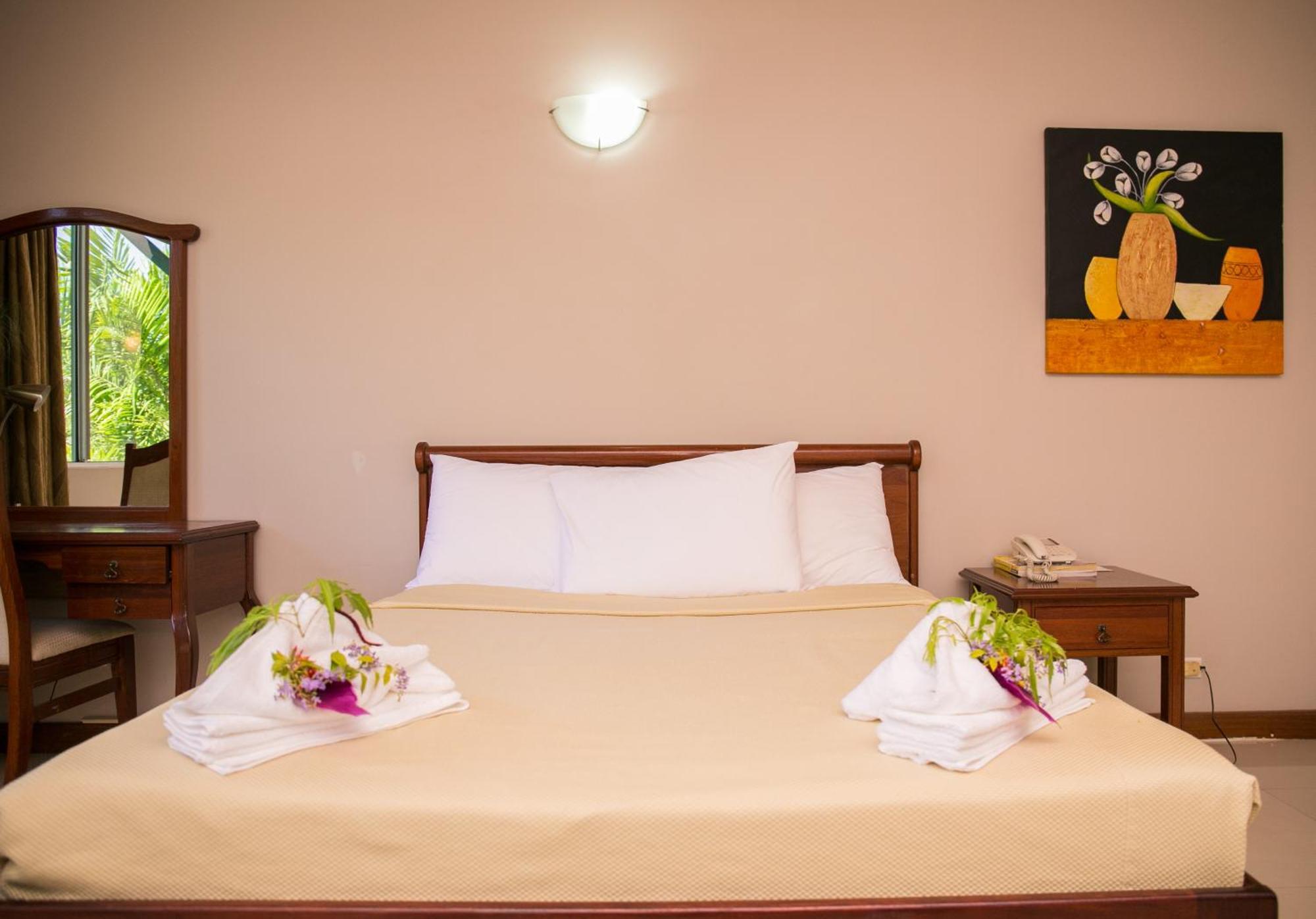 Hideaway Hotel Port Moresby Room photo